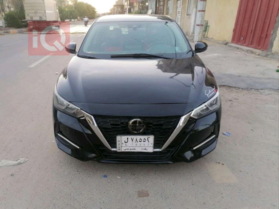 نيسان سنترا
